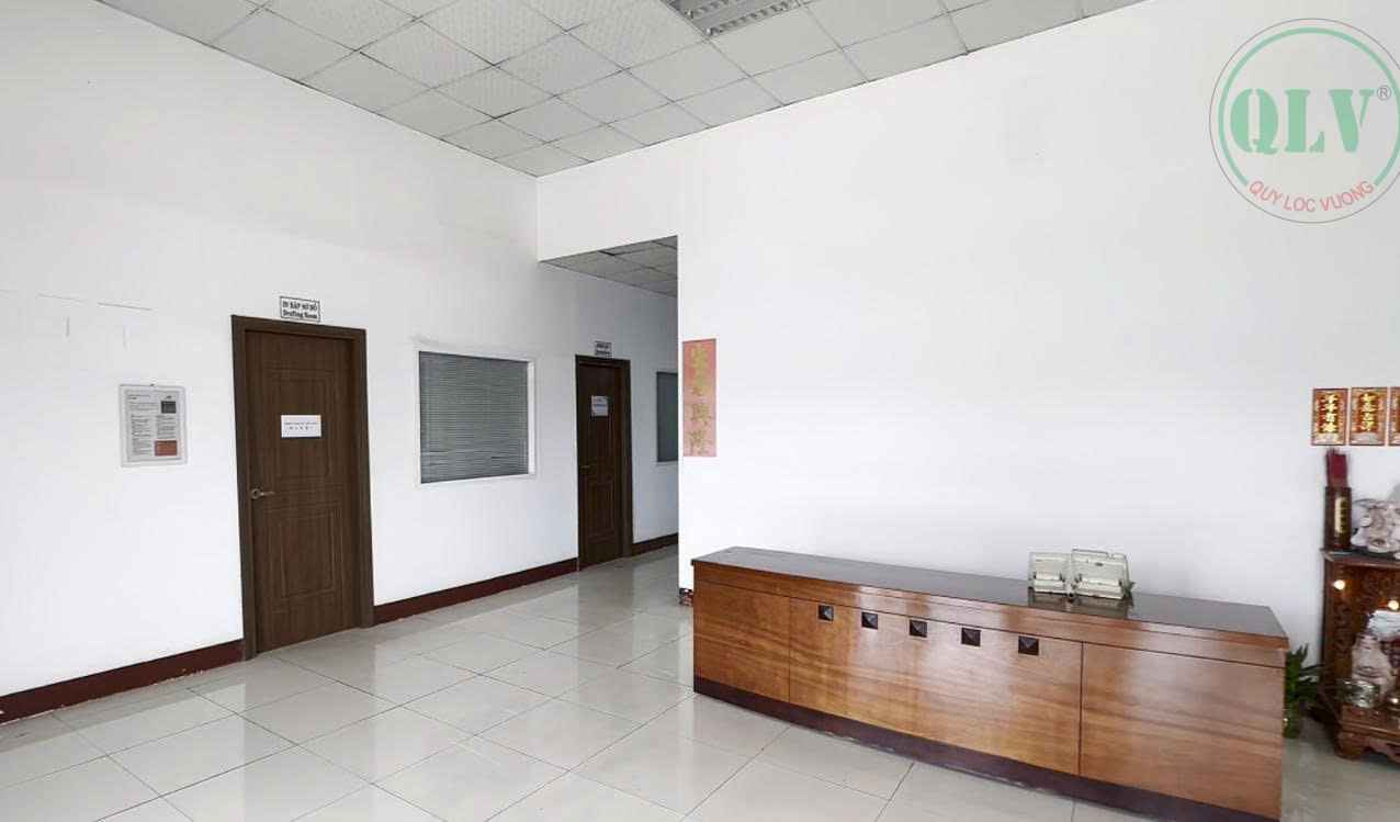 售工业区厂房，高品质生产设施，附带办公室