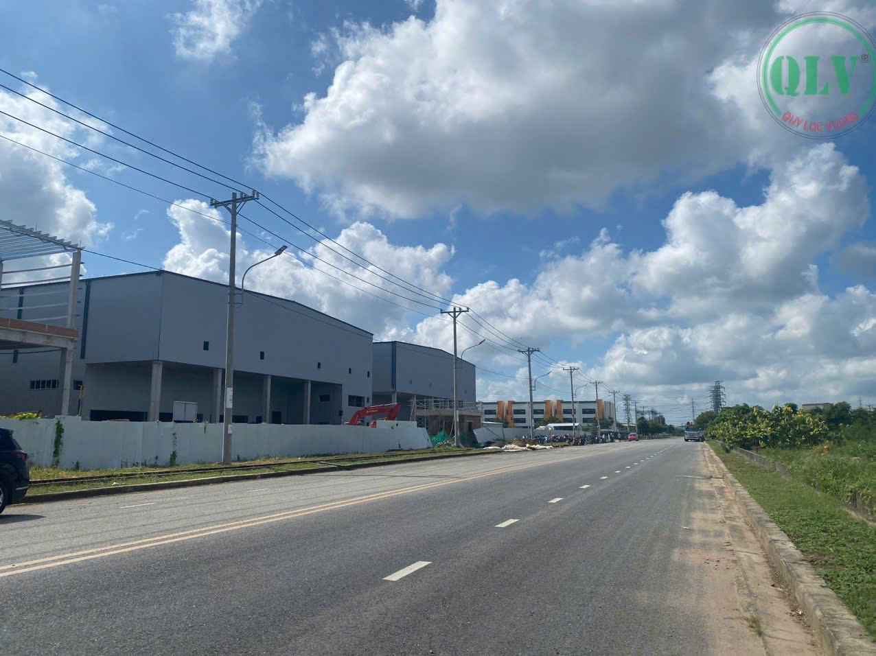 越南工业房地产投资机会 —— 隆安工业区内24,050平方米空地，具有巨大发展潜力