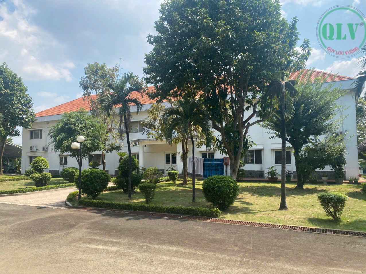 同奈省工厂出售，面积20,124平方米，基础设施完善，连接港口和高速公路便利