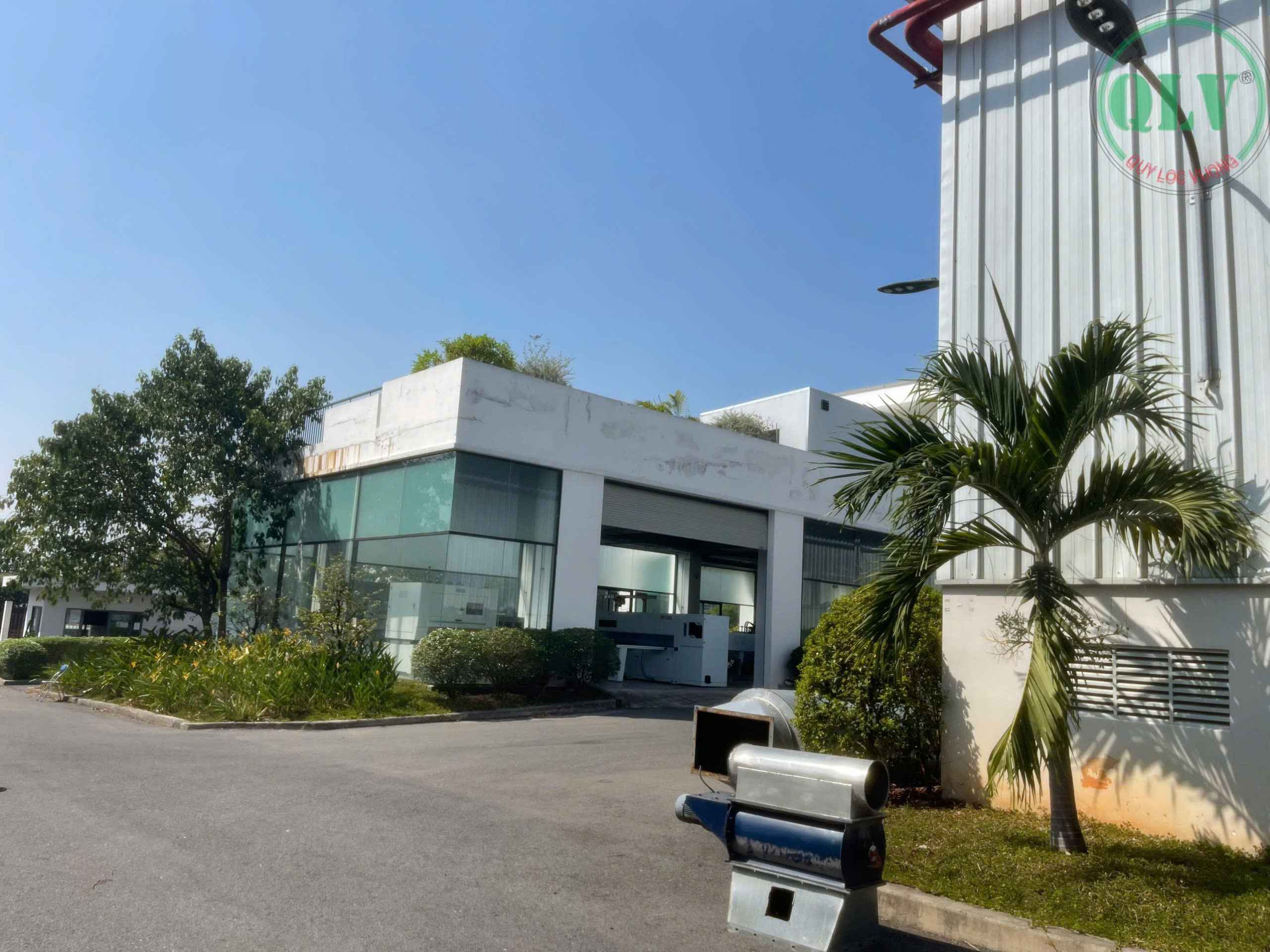 平阳省厂房出售，面积达16,189平方米，办公区宽敞，基础设施完善