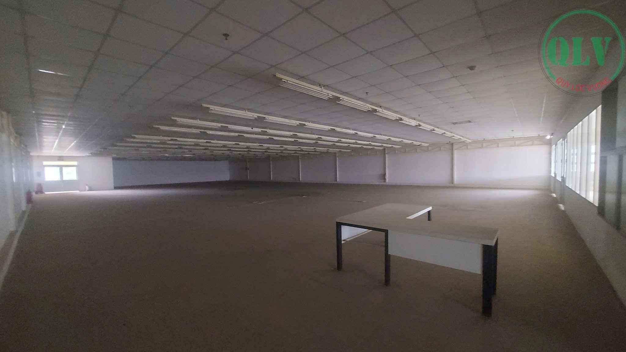 越南厂房出售，占地23,240平方米，基础设施完善，位于同奈省工业园区内