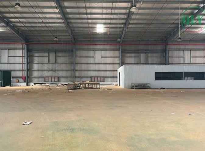 同奈省工厂出售，质量优良，带办公区，位于大型工业区核心位置