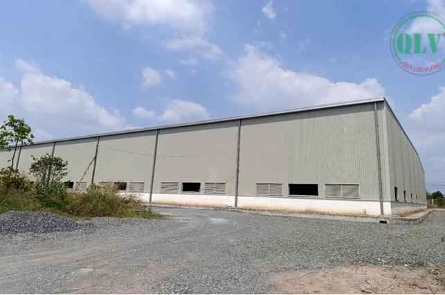 头顿工厂出售，占地 20,504 平方米，设施现代，位于大型工业区内