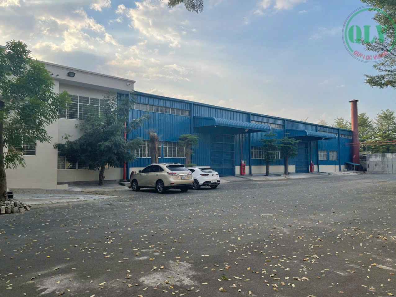 头顿工厂出租, 位于大型工业区，钢结构厂房，配备现成起重机