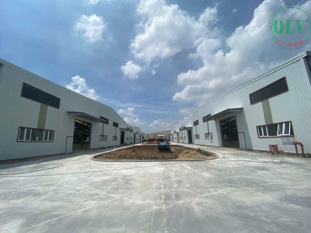 头顿工厂出租，价格低廉，厂房新建，基础设施完善，靠近国际港口