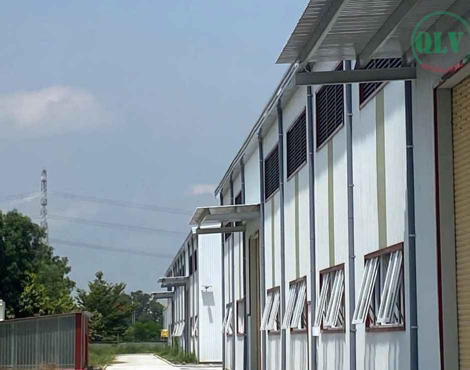 头顿工厂出租，价格低廉，厂房新建，基础设施完善，靠近国际港口