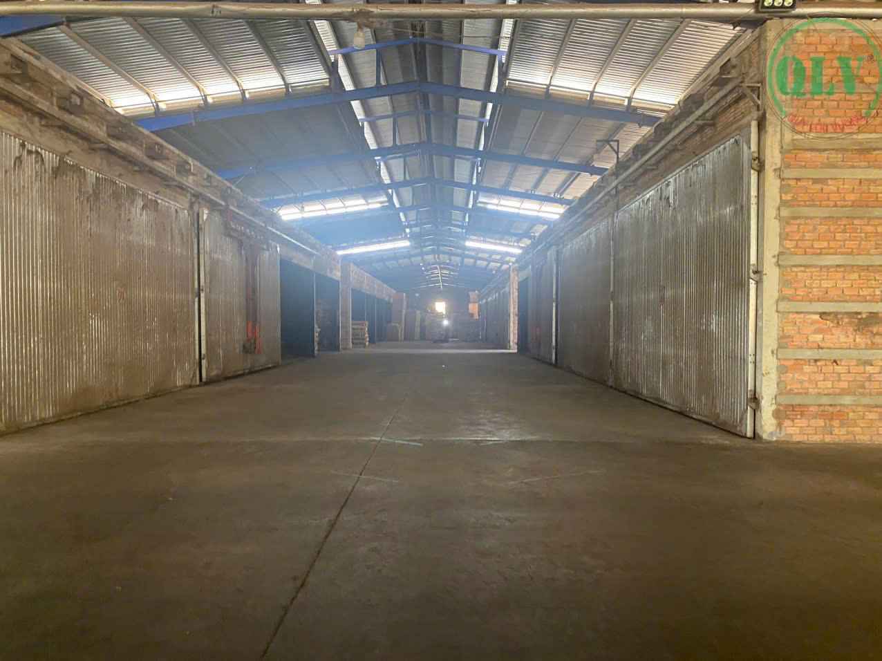 工业厂房出租，包括车间、仓库以及18台木业用蒸汽干燥炉