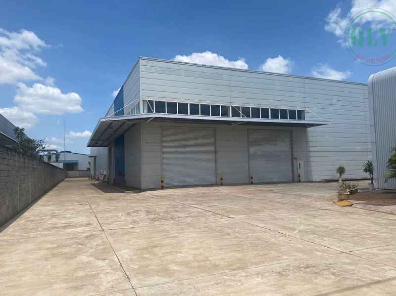 同奈省工厂出售，位于工业区内，厂房新颖美观