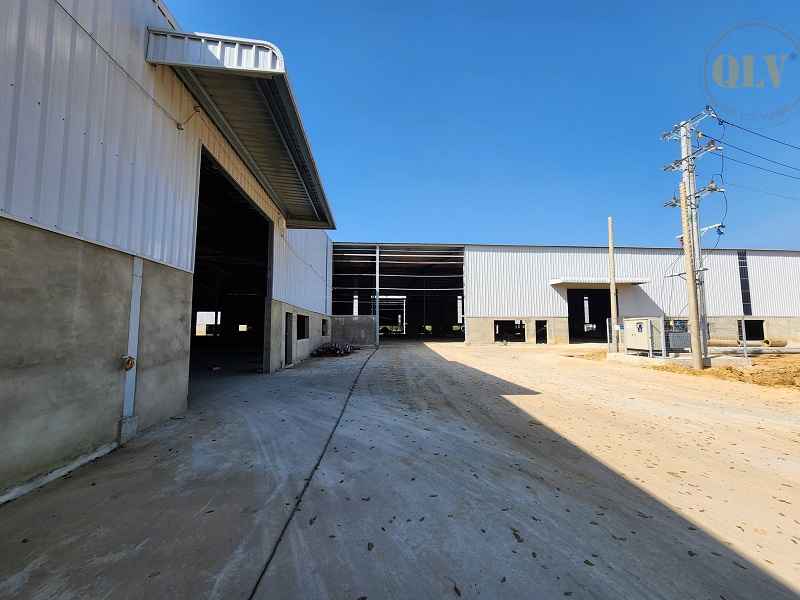 平福省出口木制品喷漆厂