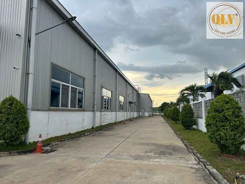 平阳省工厂出售，厂房美观，配套齐全